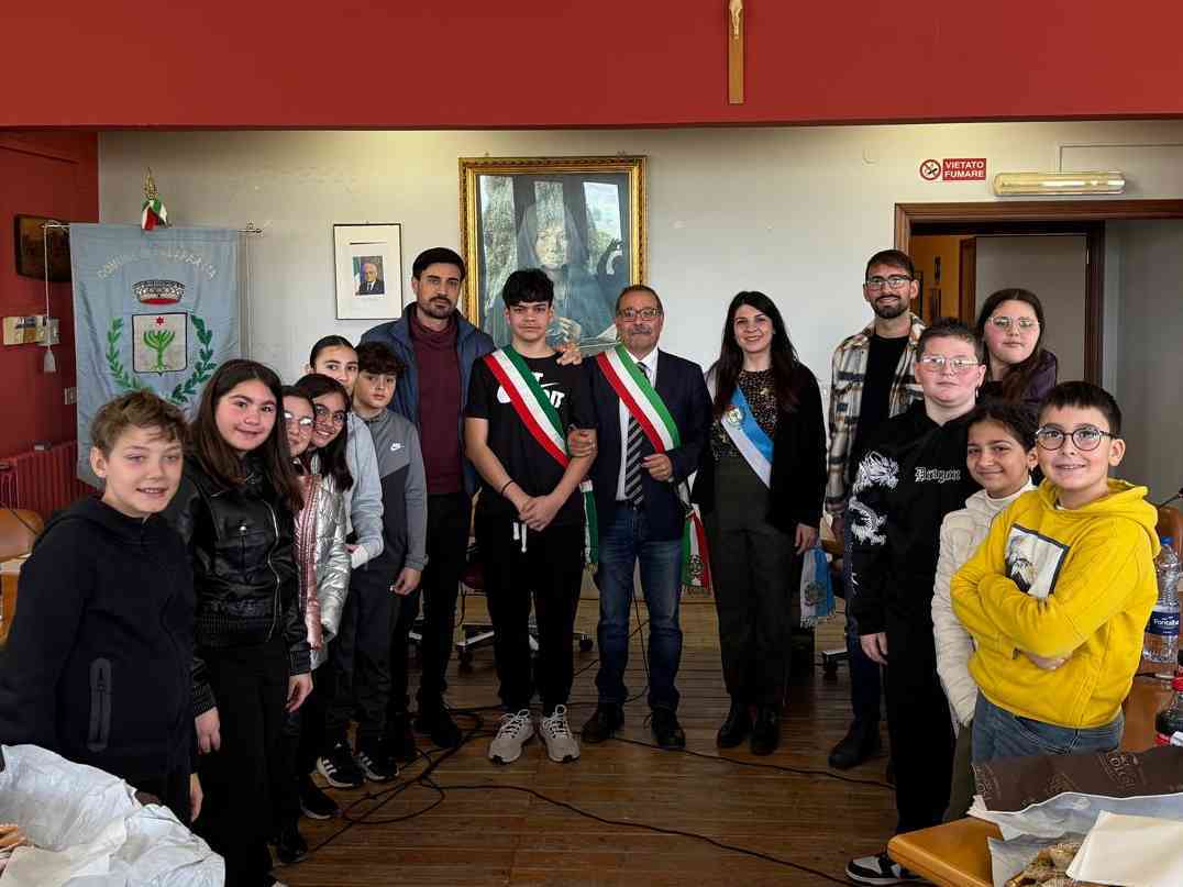 Immagine articolo: Il giovane Vito Capo eletto nuovo ”baby sindaco” di Salaparuta