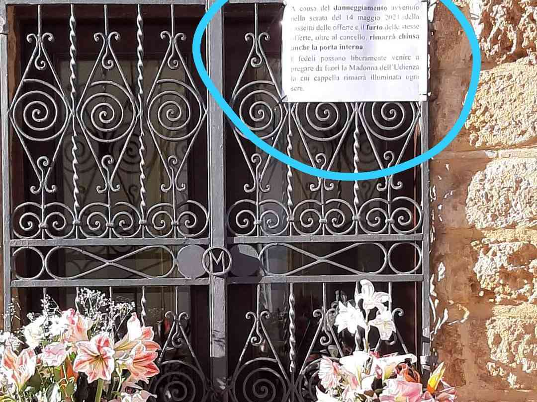 Immagine articolo: Menfi, chiusa la porta interna della Cappella della Madonna dell'Udienza a causa di un furto delle offerte