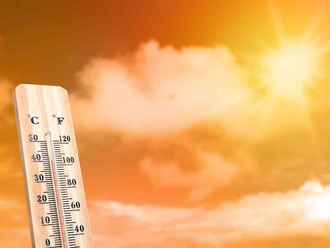 Immagine articolo: Caldo record. Domani il giorno peggiore. Allerta rossa in tutta la Sicilia