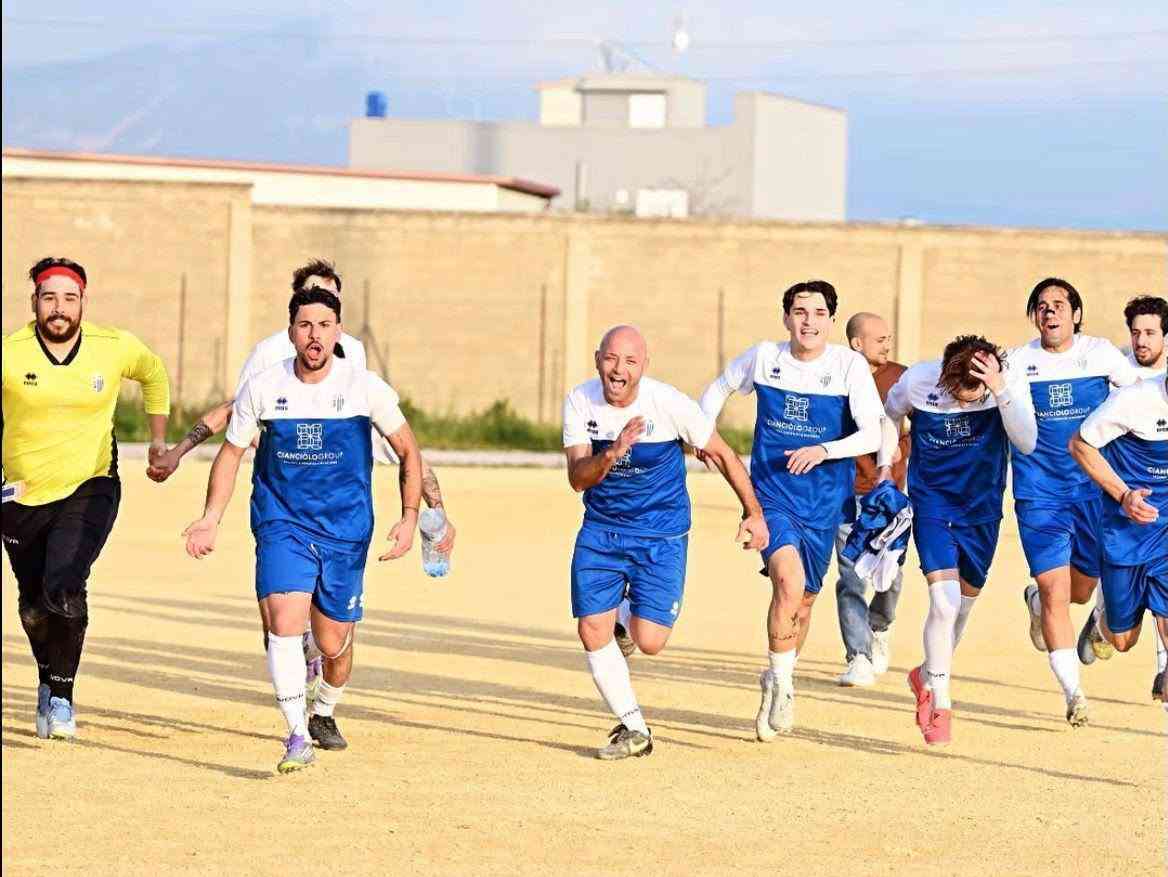 Immagine articolo: Il Menfi Calcio rinuncia ai campionati per la stagione 2026/27: «Decisione sofferta ma inevitabile»