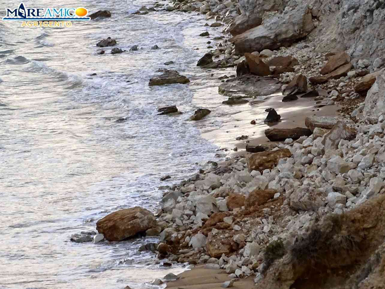 Immagine articolo: Agrigento, la Scala dei Turchi continua a sgretolarsi