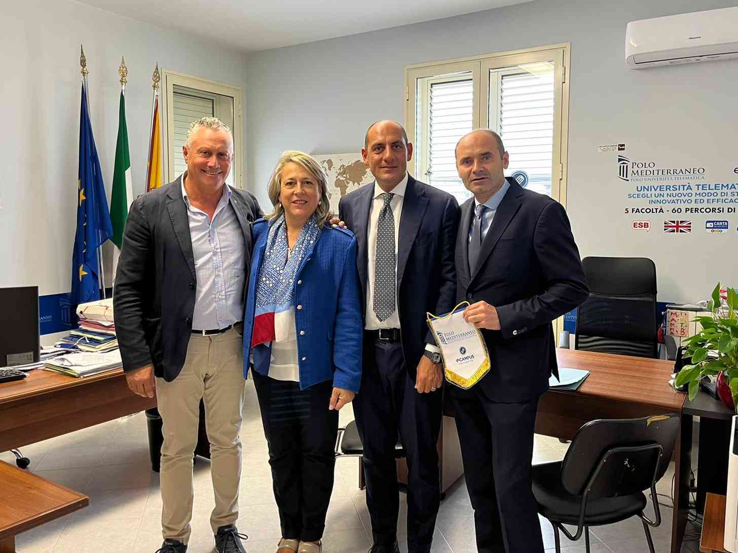 Immagine articolo: Università, visita alla sede del Polo Mediterraneo di Santa Margherita di Belìce