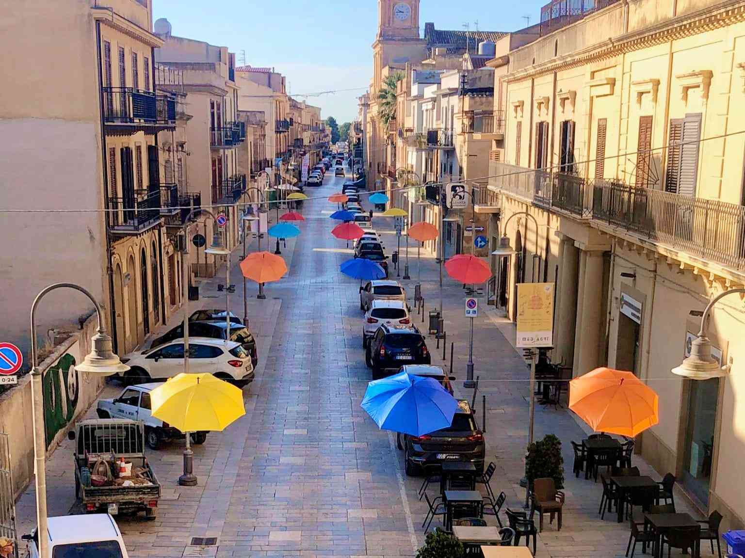 Immagine articolo: Questa sera al via “Menfi in festa”. Stand, gastronomia, musica e non solo