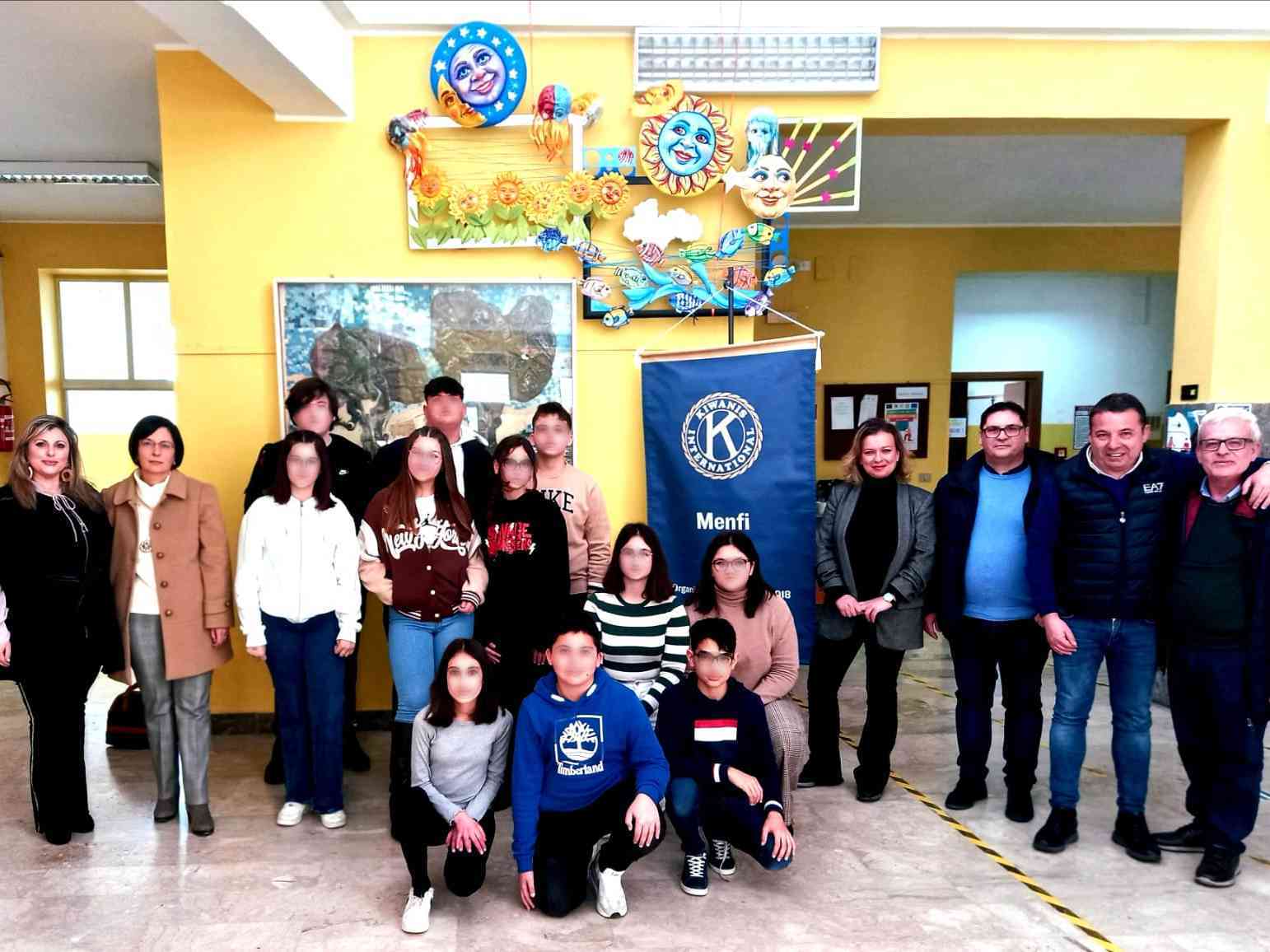 Immagine articolo: “Educazione alla lettura”, si è chiuso a Menfi presso l’I.C. Santi Bivona progetto sostenuto da Kiwanis