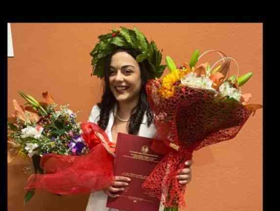Immagine articolo: Poggioreale, laurea con massimo dei voti e lode per la giovane studentessa Lorenza Pace