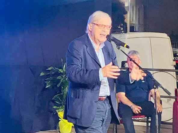 Immagine articolo: Vittorio Sgarbi presente all'evento “Poggioreale tra passato, presente e futuro“