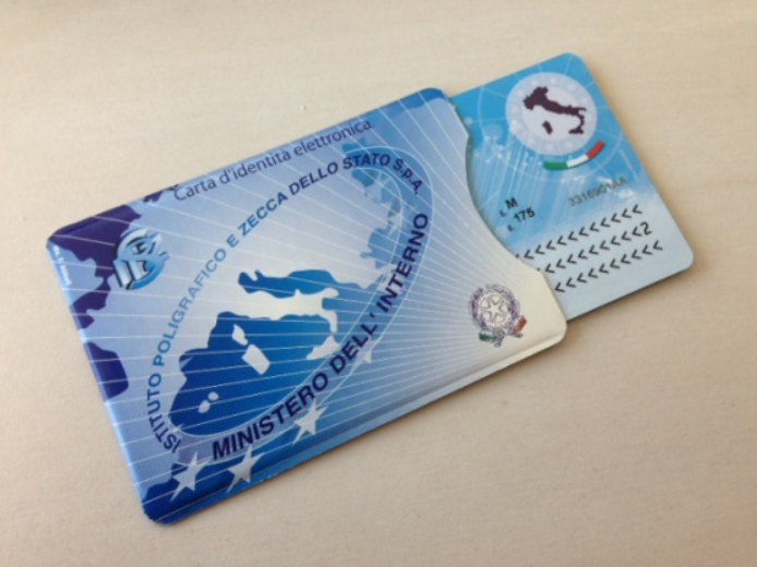 Immagine articolo: Carta di identità e patente, prorogate le scadenze