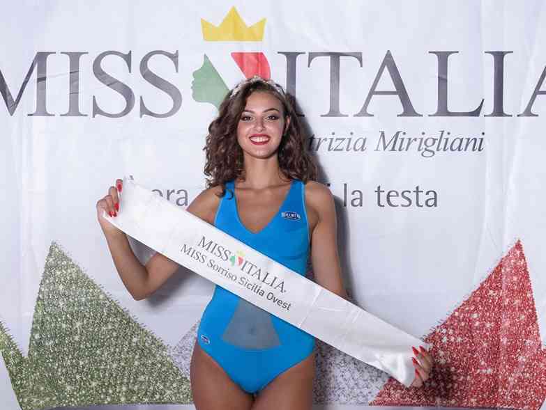 Immagine articolo: La bella margheritese Anastasia Pellegrino vola a Jesolo per le pre finali di Miss Italia. Vince la fascia di Miss Sorriso Sicilia Ovest 2019