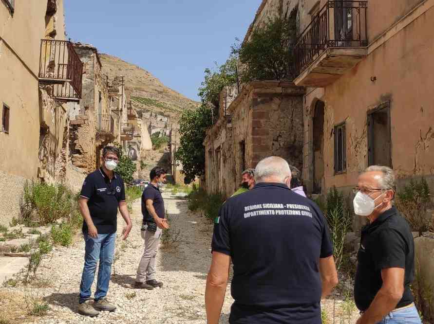 Immagine articolo: Poggioreale, incontro operativo per messa in sicurezza dei ruderi