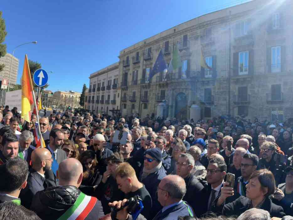 Immagine articolo: Protesta Trattori a Palermo: Oltre 1000 partecipanti da tutta la Sicilia. Il 22 protesta a Roma
