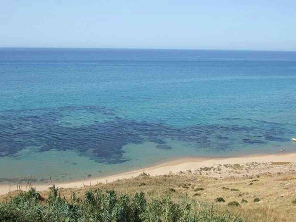 Immagine articolo: Menfi bandiera blu. Dalla Regione fondi per promozione e salvaguardia del territorio