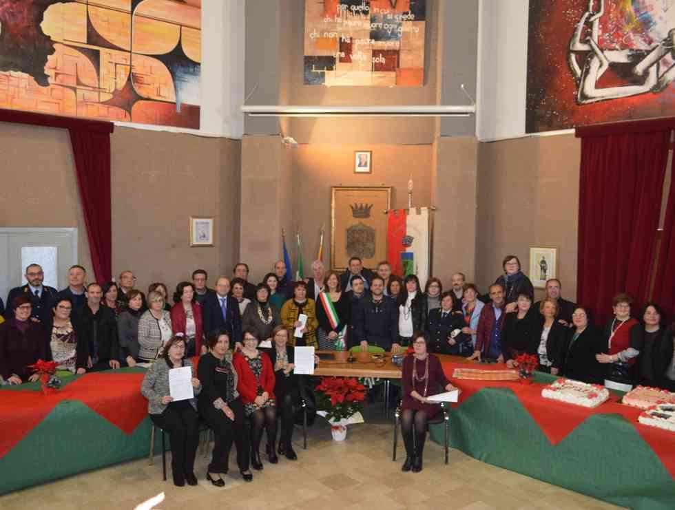 Immagine articolo: Stabilizzati 44 precari a Montevago, firmati i contratti. Il sindaco: ''Giornata storica“