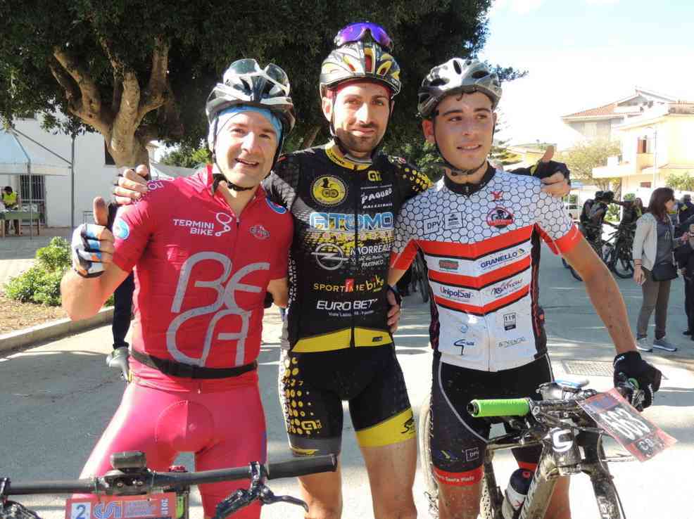Immagine articolo: Poggioreale, grande successo per la “Granfondo MTB Valle del Belìce“