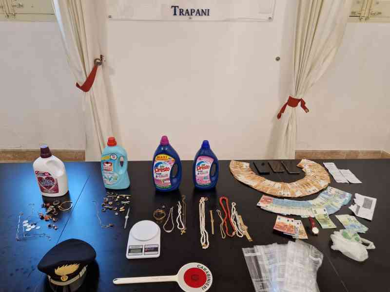 Immagine articolo: Truffe ad anziani da parte di sedicenti Carabinieri / Avvocati. 2 Arresti