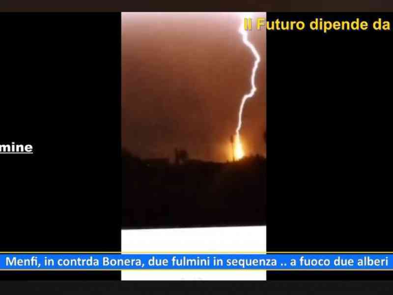 Immagine articolo: Due fulmini si sono abbattuti a Menfi a distanza di pochi minuti