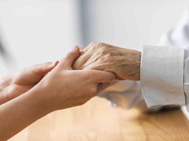 Immagine articolo: Con 172 over 65 ogni 100 adolescenti la Sicilia deve migliorare la qualità di vita dei suoi anziani