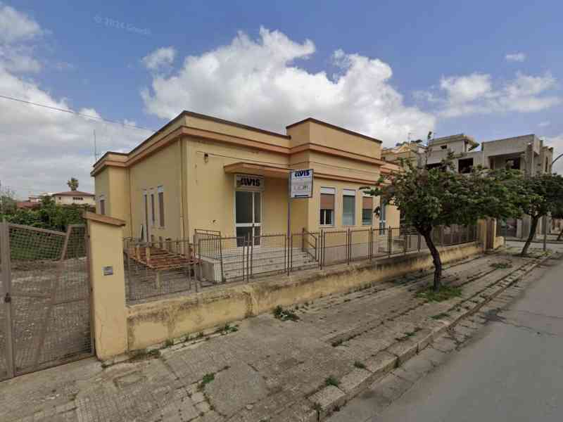 Immagine articolo: Menfi. PTE e area di sosta ambulanza 118 trasferiti temporaneamente in Corso dei Mille