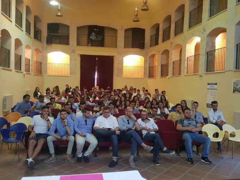 Immagine articolo: Si insedia la consulta giovanile a S. Margherita. Ecco gli eletti fra i candidati che si sono proposti