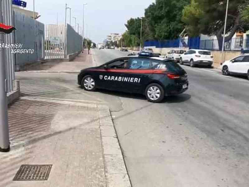 Immagine articolo: Ribera: i Carabinieri arrestano un 37enne per maltrattamenti in famiglia