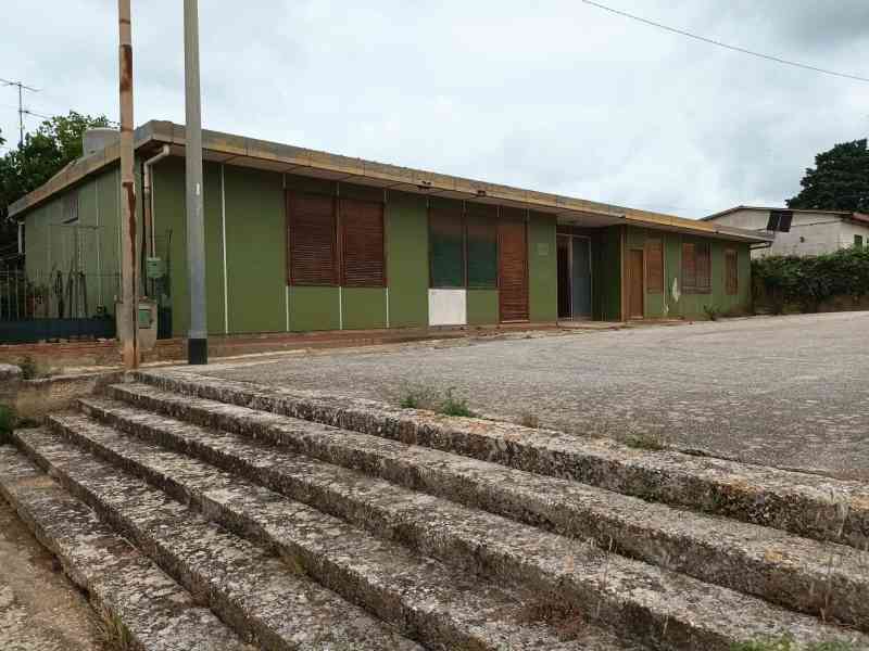 Immagine articolo: Montevago, via ai lavori di riqualificazione della chiesa e del poliambulatorio nell'ex baraccopoli