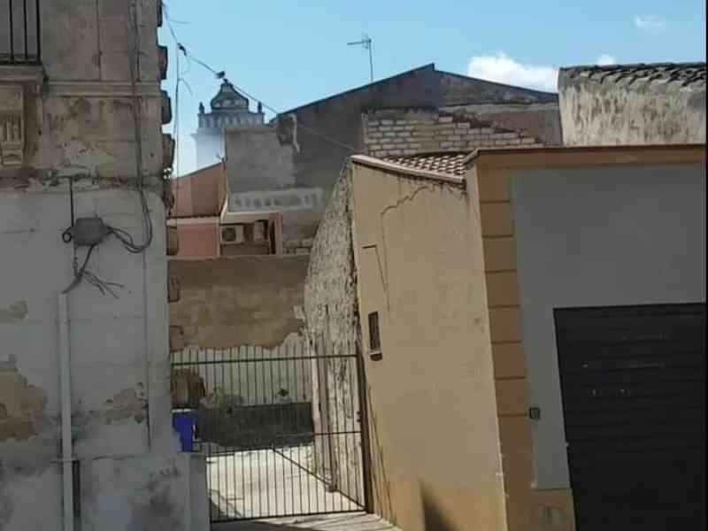 Immagine articolo: Menfi, principio di incendio all'interno di una abitazione. Sul posto i Vigili del Fuoco e Polizia Municipale