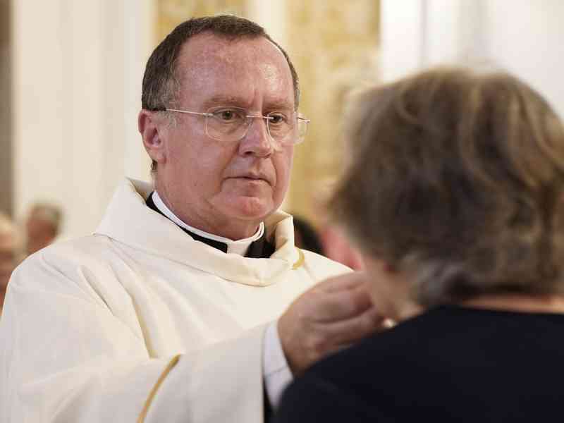 Il Vicario generale della Diocesi di Mazara del Vallo don Gioacchino Arena