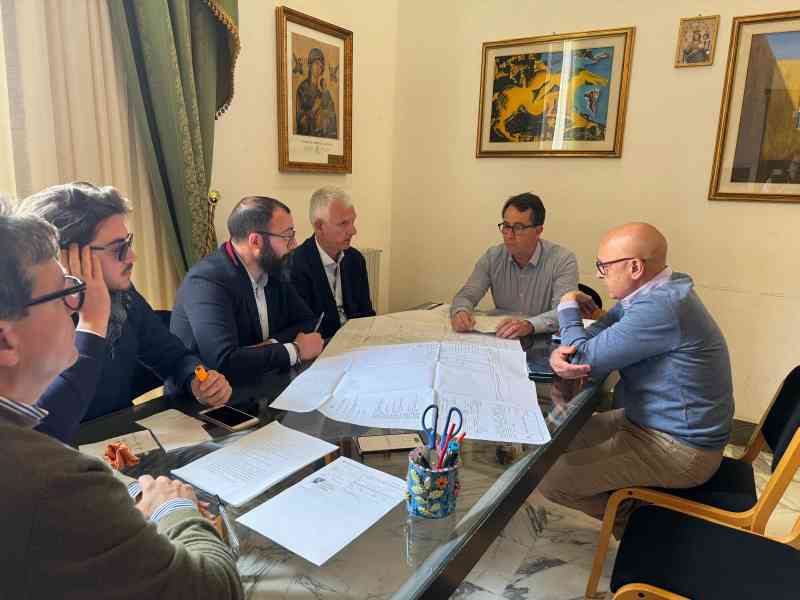 Immagine articolo: Menfi. Incontro al comune per affrontare l'emergenza idrica: le strategie e le soluzioni discusse