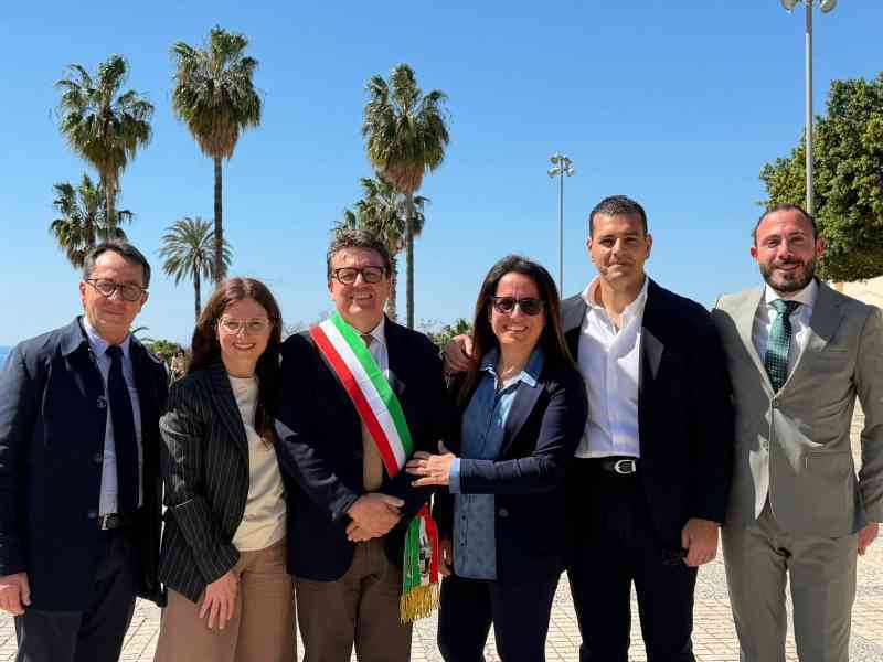 Immagine articolo: Posidonia a Porto Palo, l'amministrazione comunale replica a “Verso Menfi“: “I fondi sono frutto del nostro lavoro“