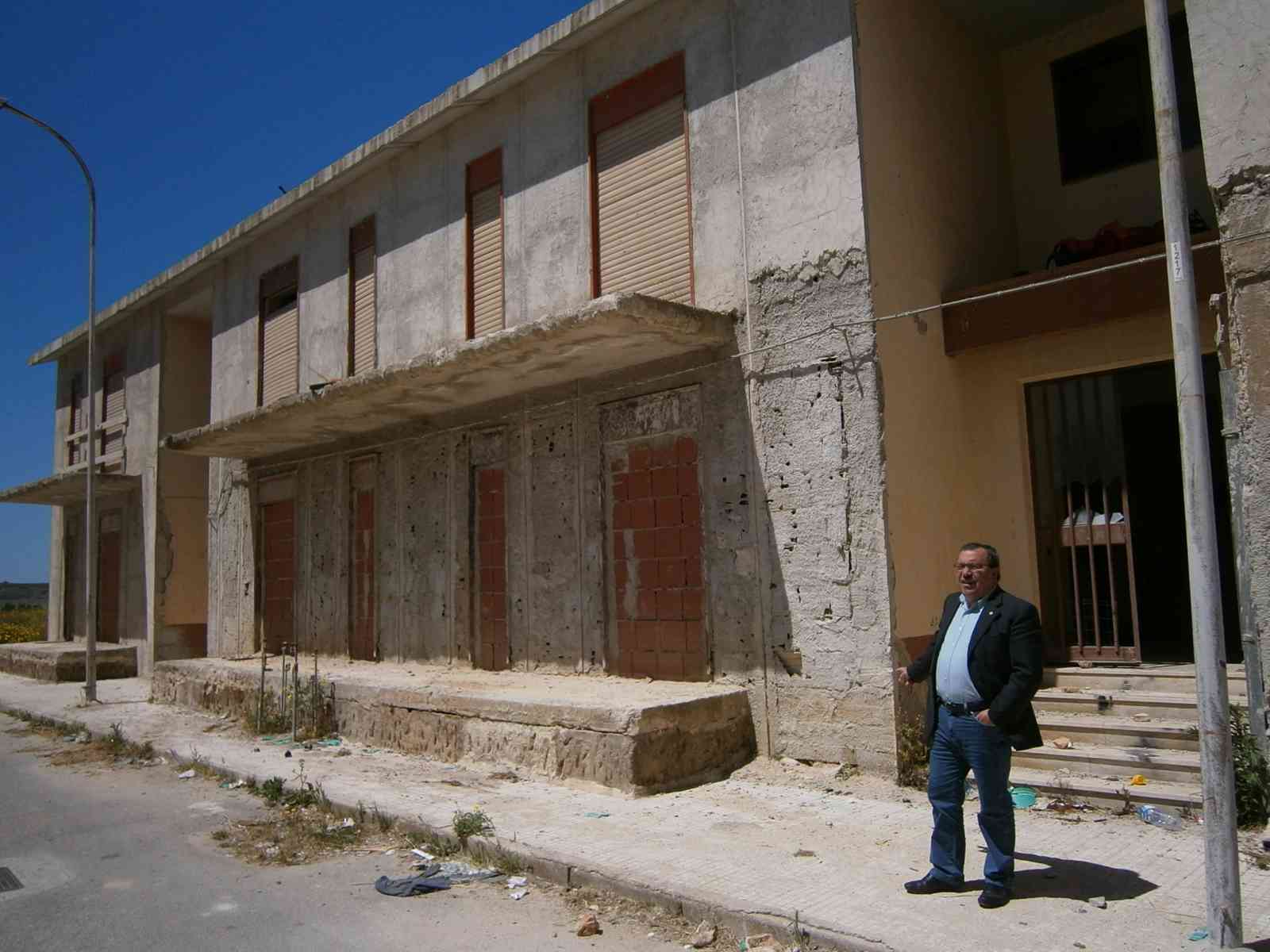 Imprenditore arrestato, lavori IACP fermi.