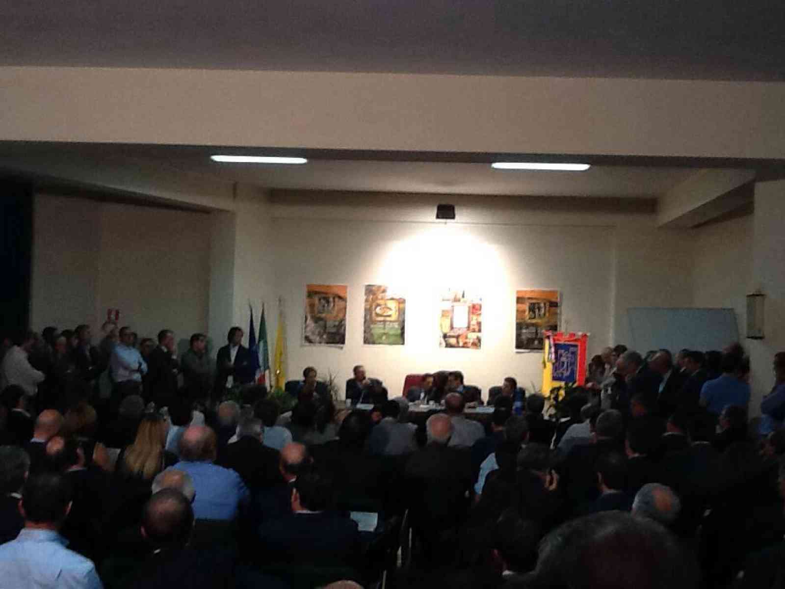 Accordo economico tra enti locali siciliani e regione. Si parla anche di acqua pubblica