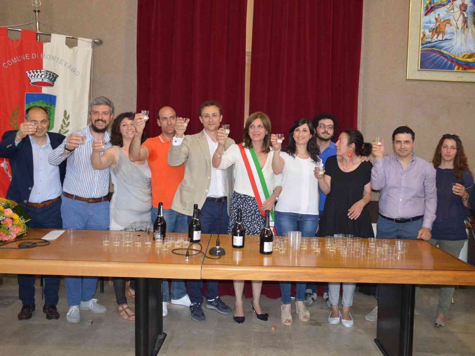 Cerimonia d'insediamento per la sindaca La Rocca: “Rendere bella Montevago“