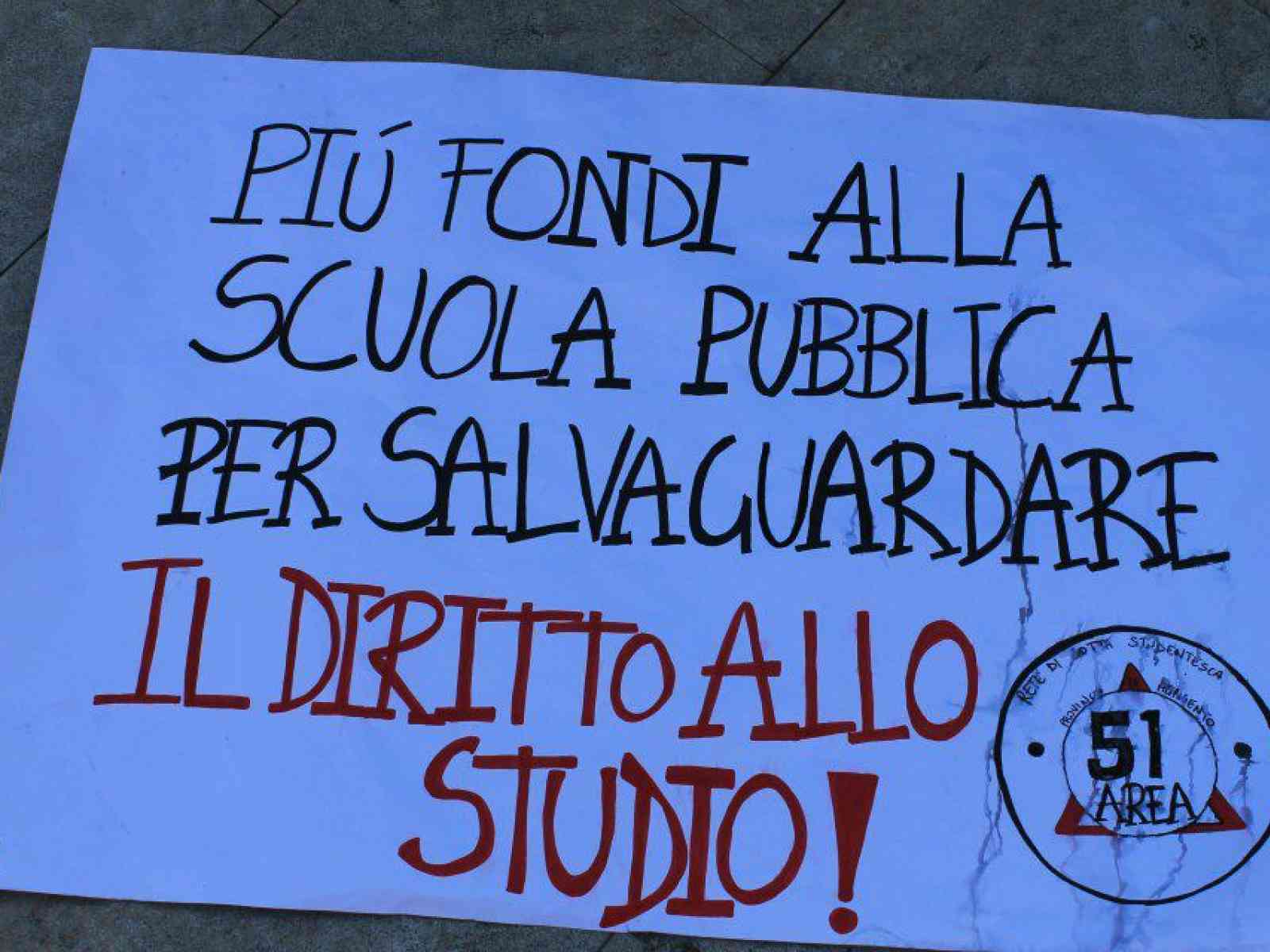 Inizia il “rito dell'occupazione“ nelle scuole. Una legittima protesta che fa capo ad “AREA 51“