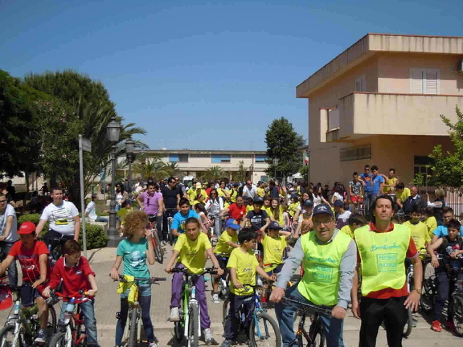 Montevago: tutti in sella, arriva bimbimbici 2014