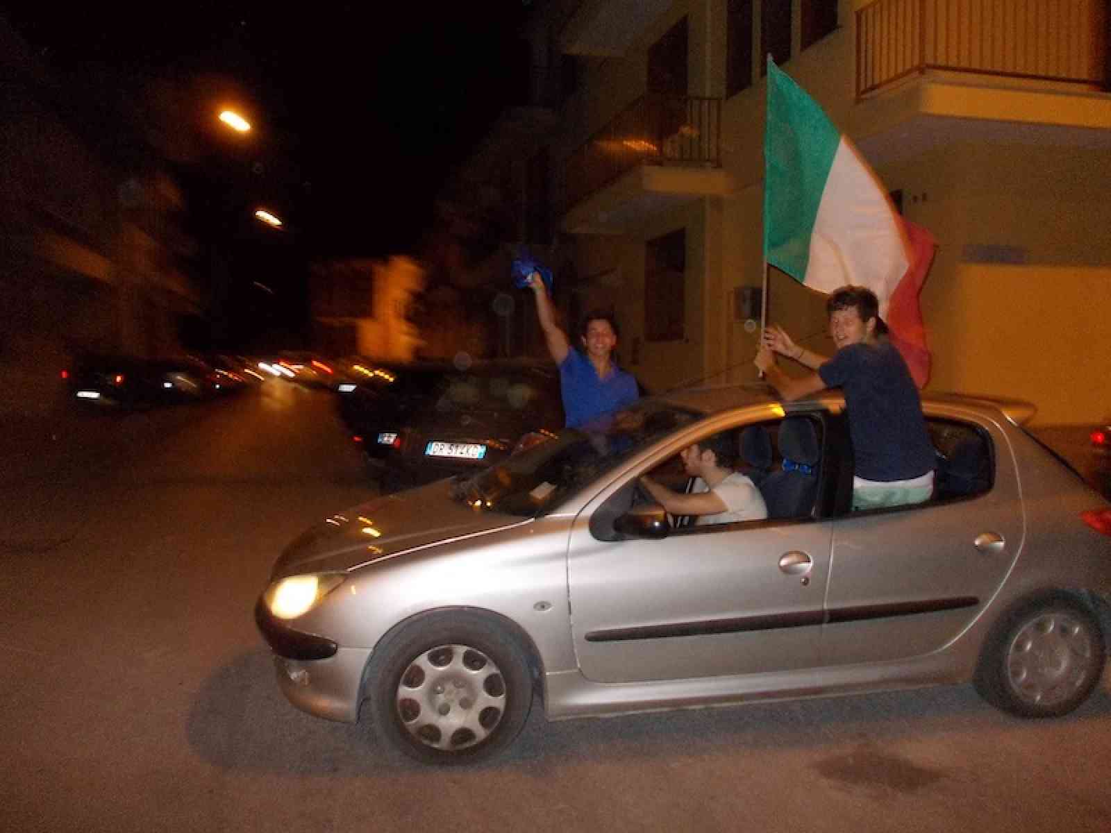 L'Italia è in finale: la festa a Santa Margherita