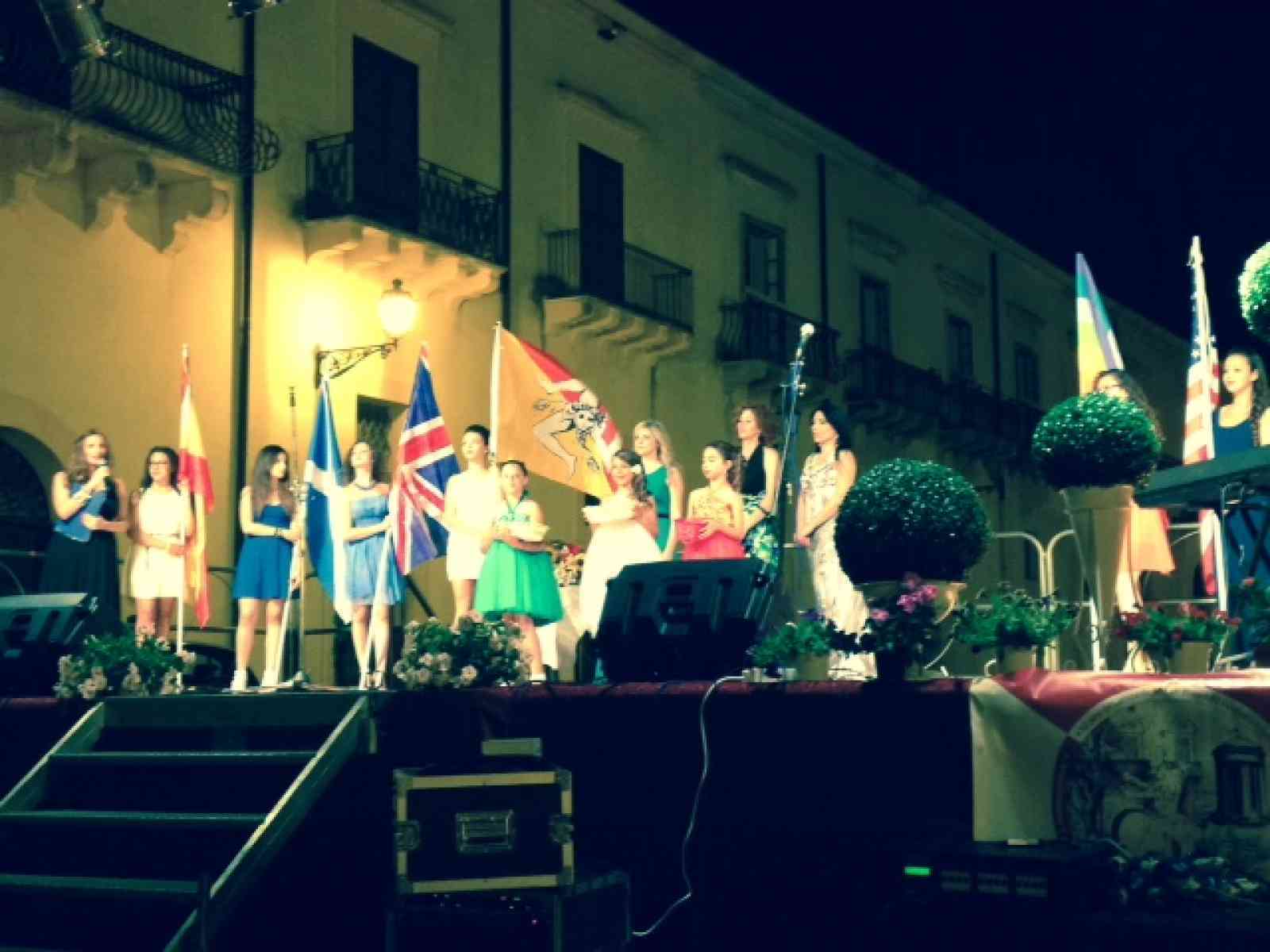 Santa Margherita. Consegnati i premi Stelle del Gattopardo 2015