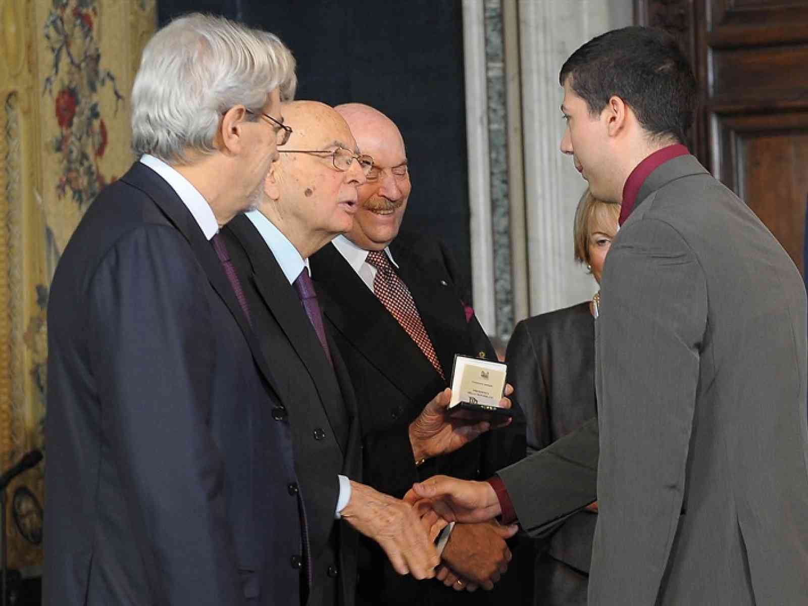 Giovane studente di Partanna viene insignito del titolo di “alfiere del lavoro”