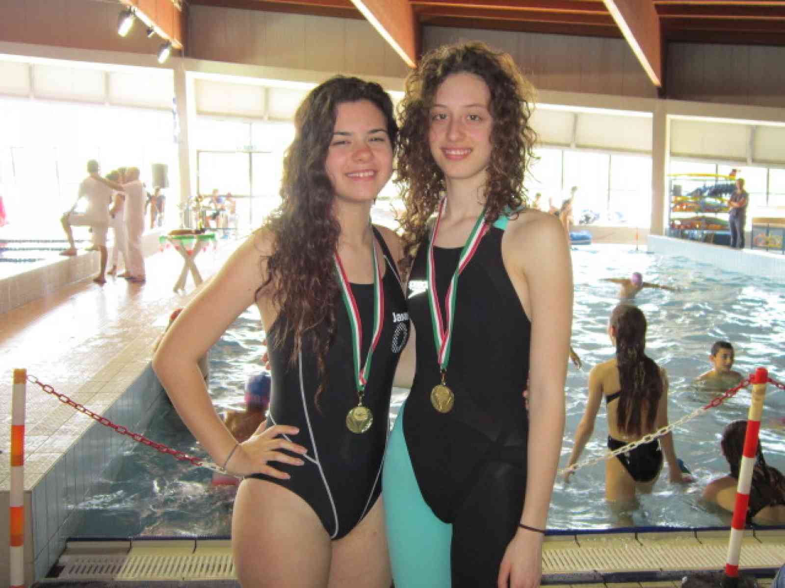 Nuoto. Incetta di medaglie per l'atleta di Salaparuta Jessica Genovese