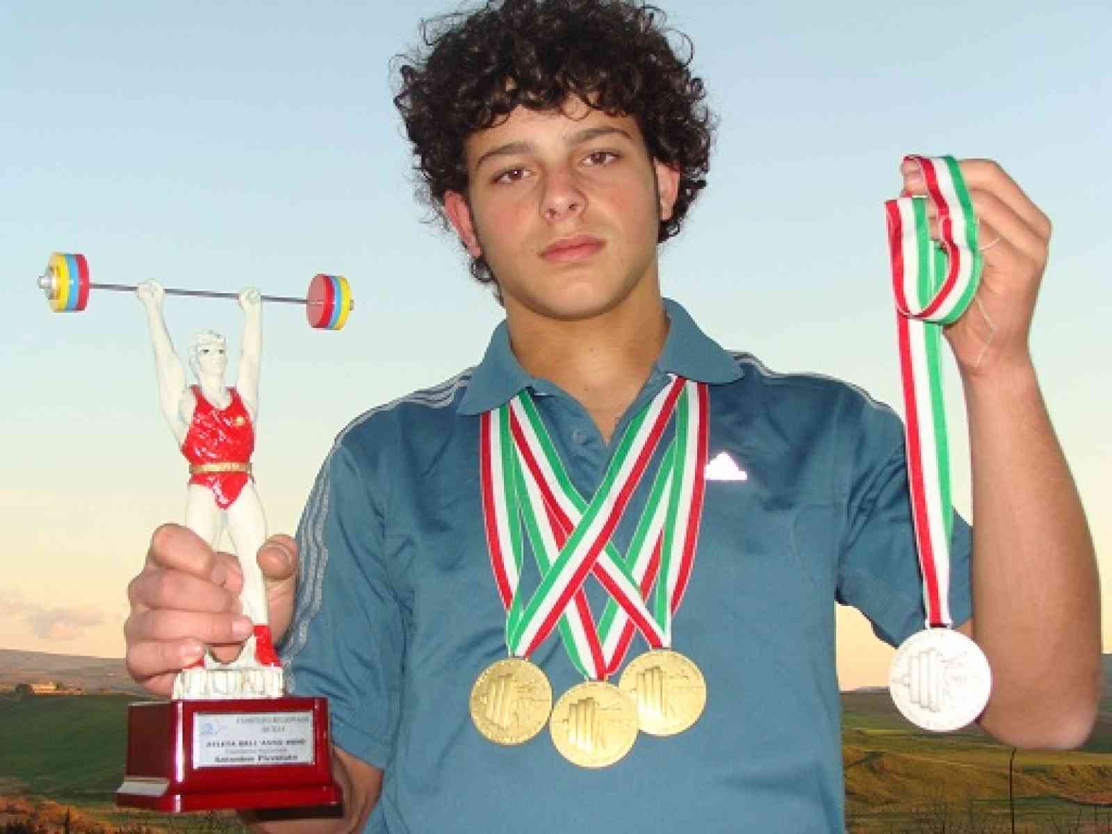 Giovane Salitano in nazionale. Da oggi al via i campionati europei di sollevamento pesi
