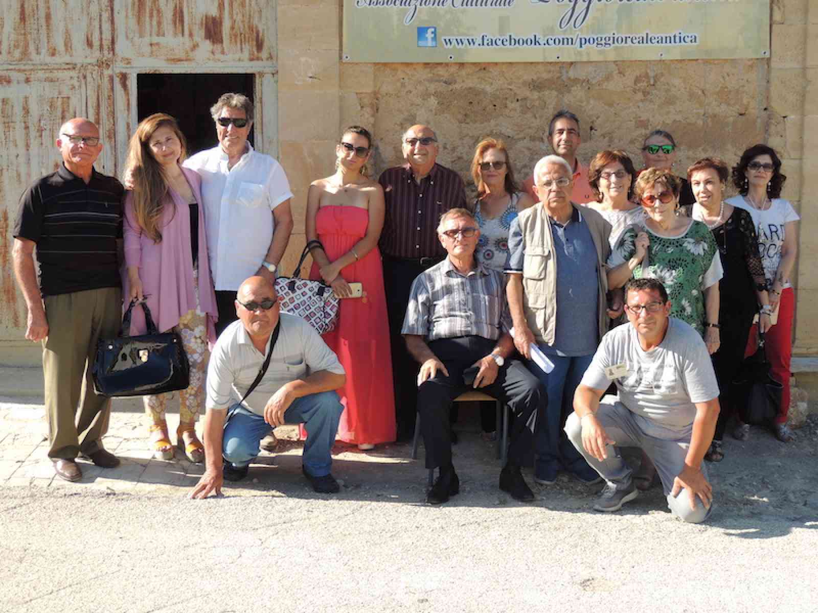 Poggioreale. Successo per il 1° Convivio di poeti