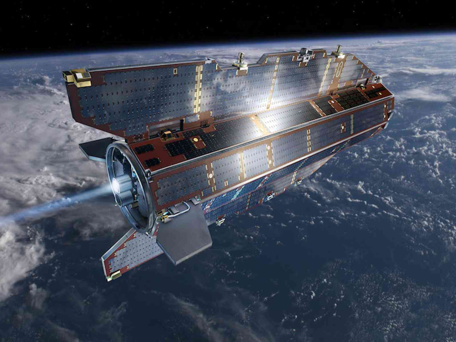 Satellite ESA cadrà sulla terra. Pezzi fino a 95Kg potrebbero colpire anche l'Italia