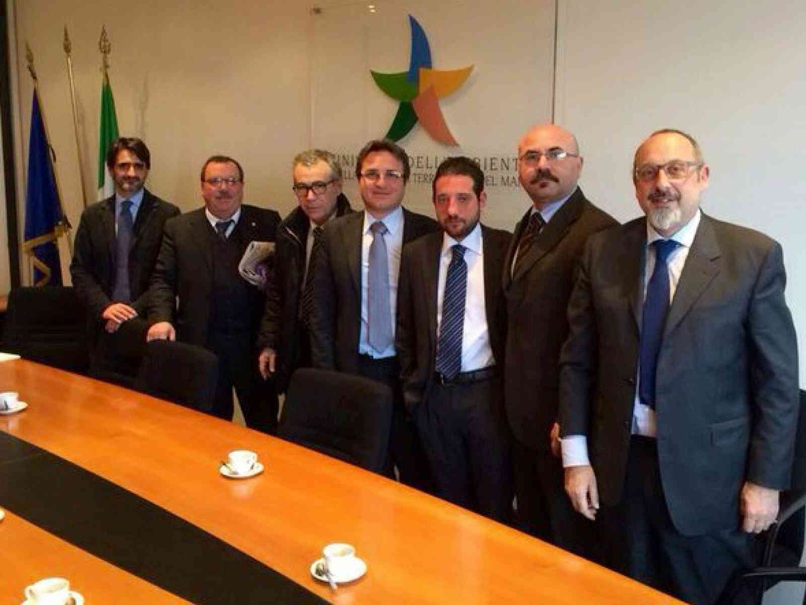 Eternit. Ammistratori del Belìce e l'on. Moscatt al Ministero dell'ambiente per una soluzione