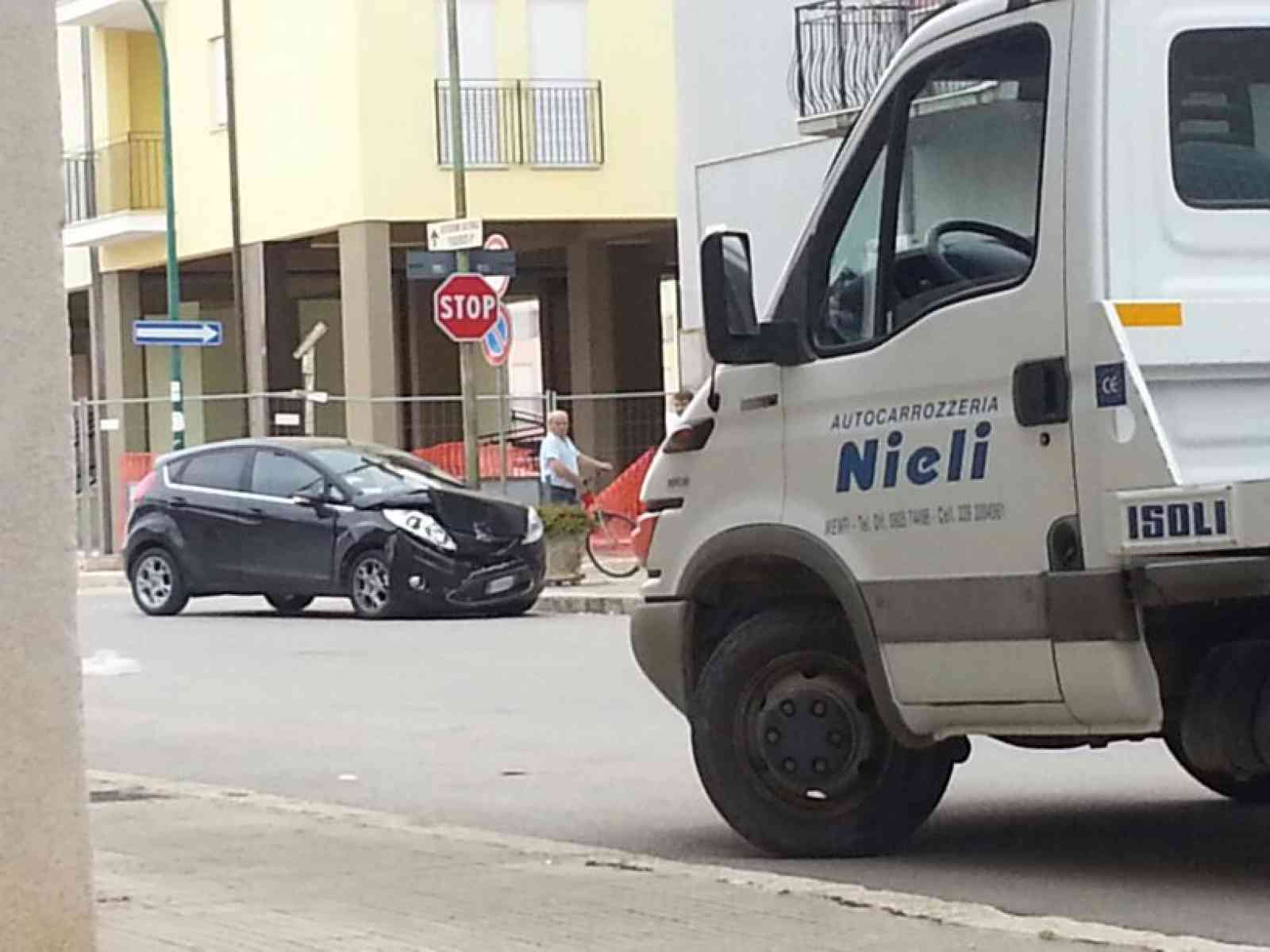 Menfi. Incidente in via Risorgimento