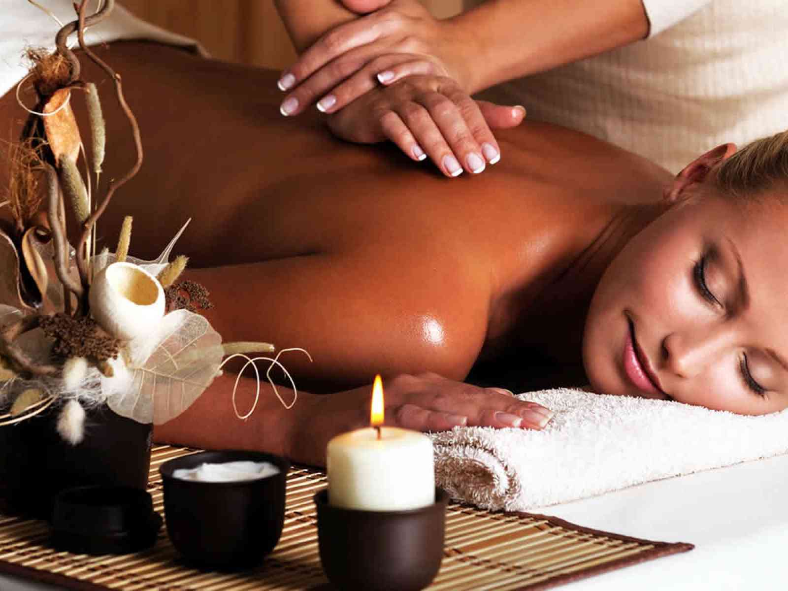 Lontani da stress e pensieri quotidiani al Centro Benessere Fiumara