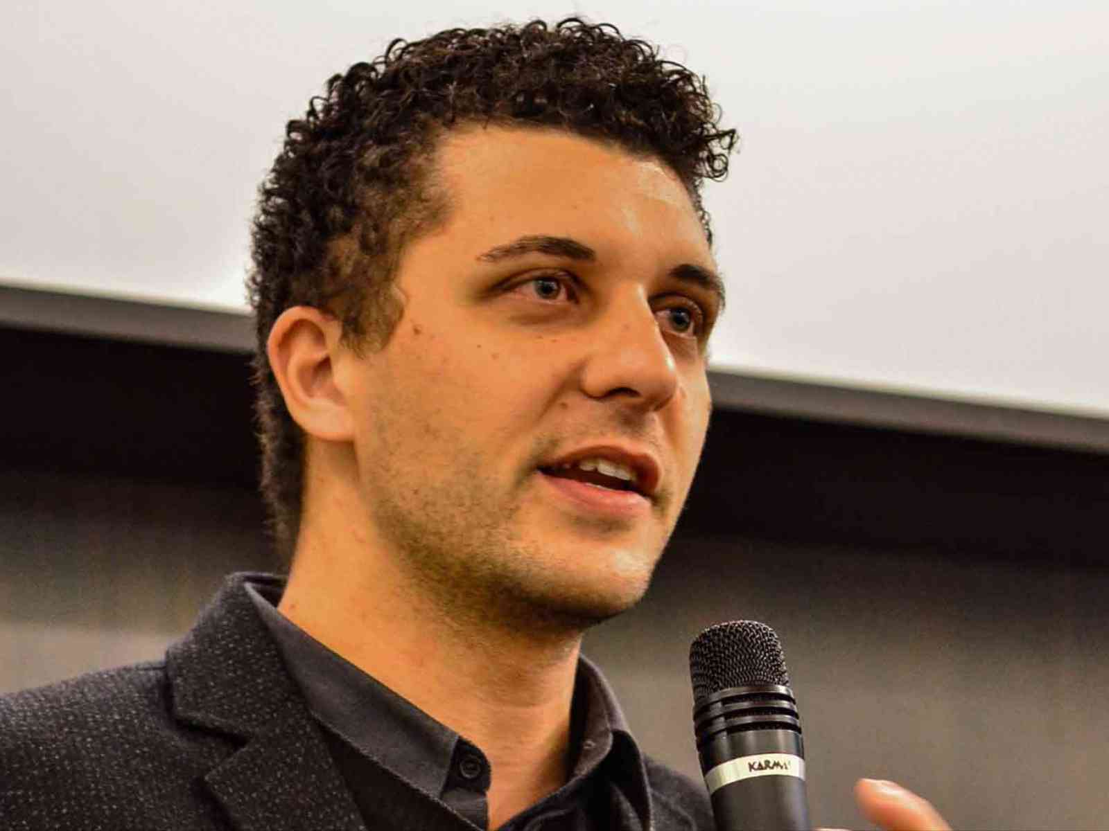 “Ciascuno cresce solo se sognato“. Lettera aperta di Salvo Ognibene a Vito Varvaro