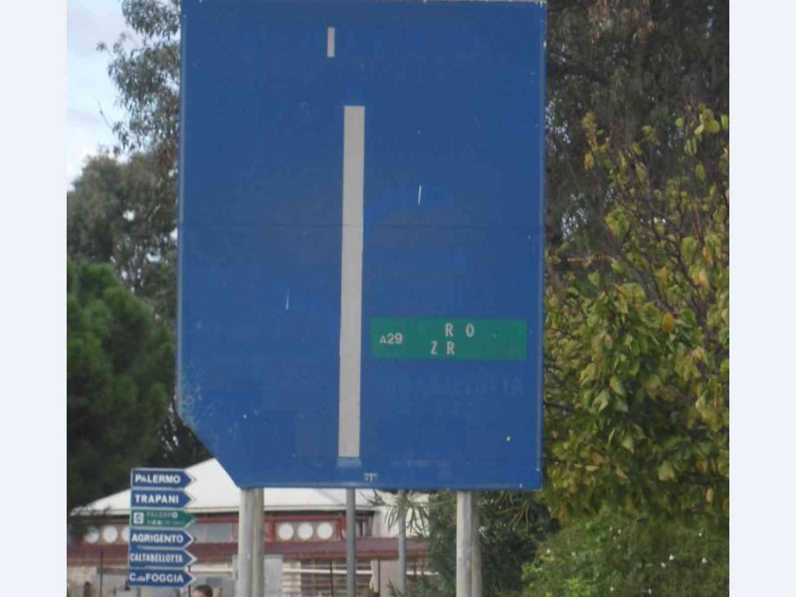 Il lettore scrive - “Una segnalazione veramente inutile“