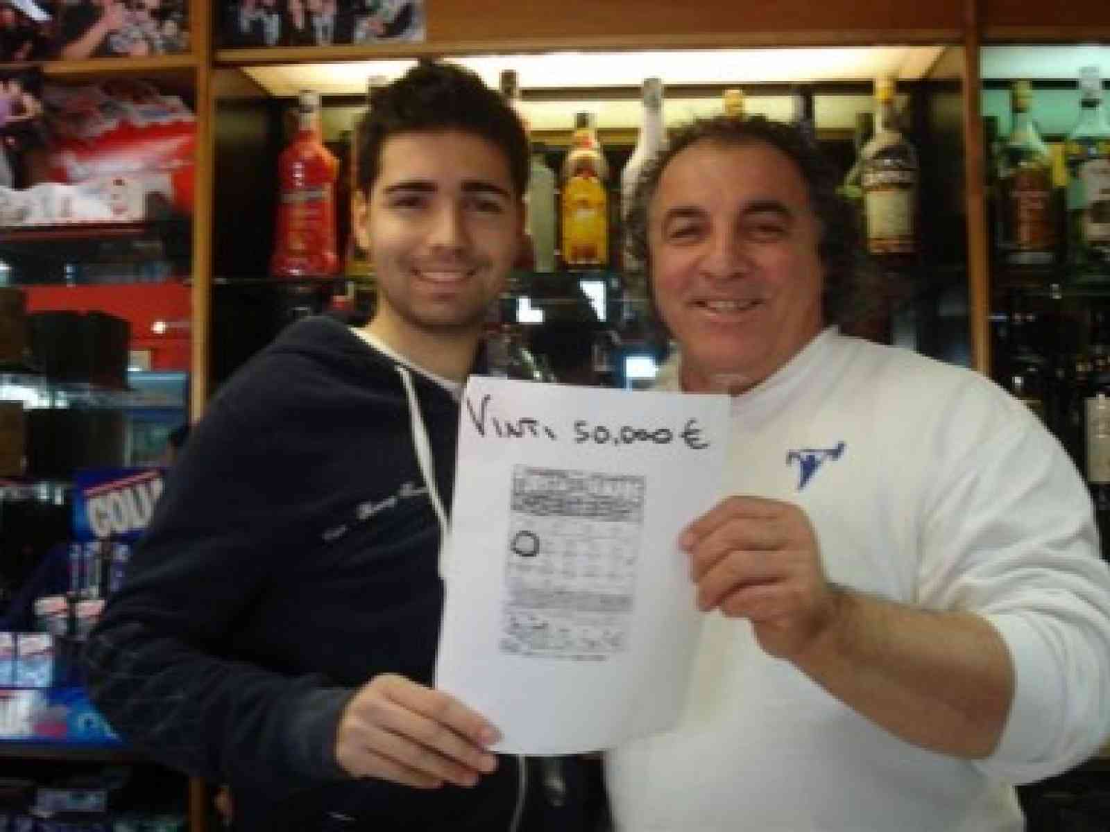 Giovane Castelvetranese vince 50.000 € al Gratta e Vinci