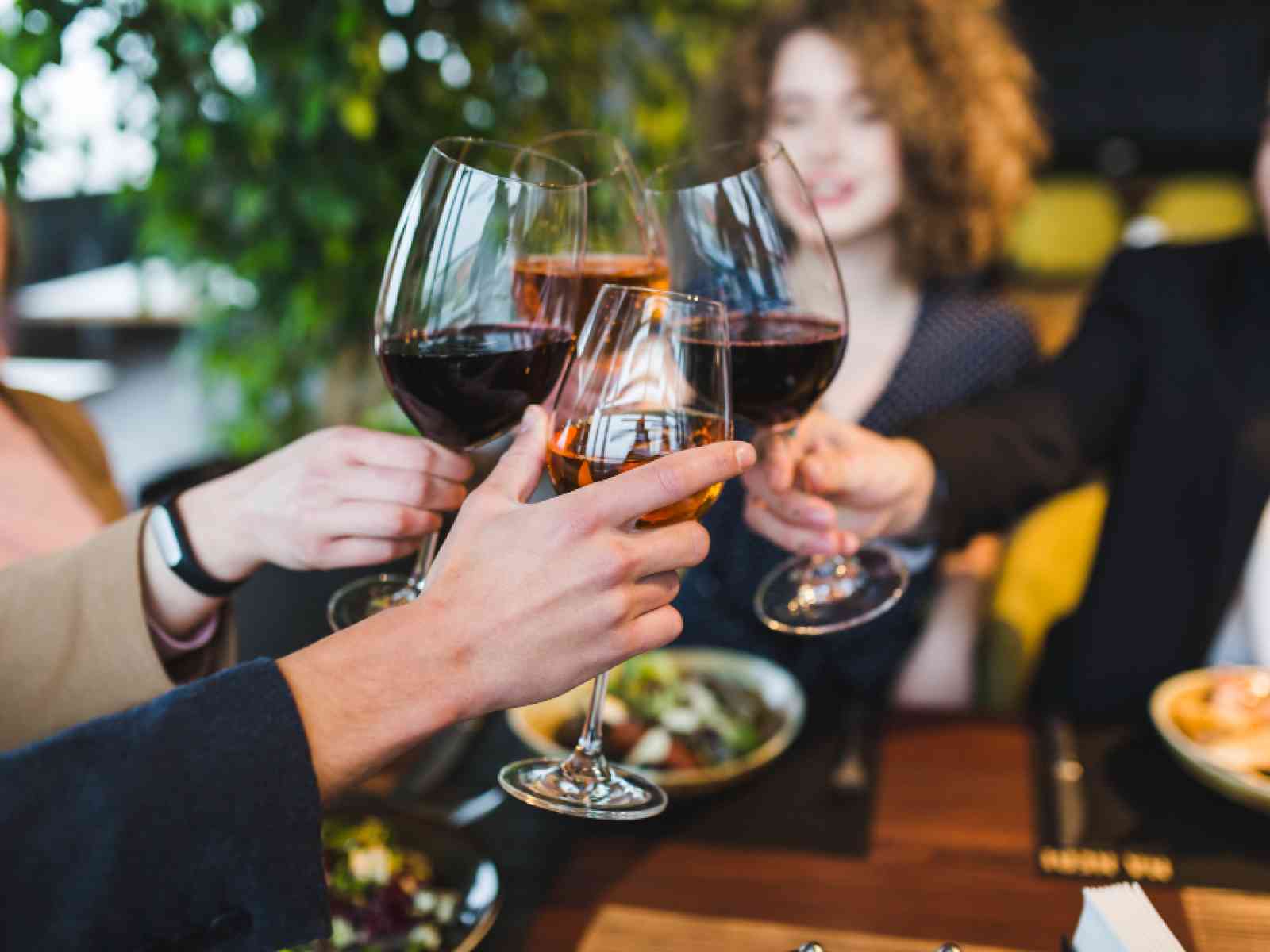 Immagine articolo: Nuovo Codice Strada, Sondaggio Cna Enna: “Crollo della ristorazione per paura etilometro“