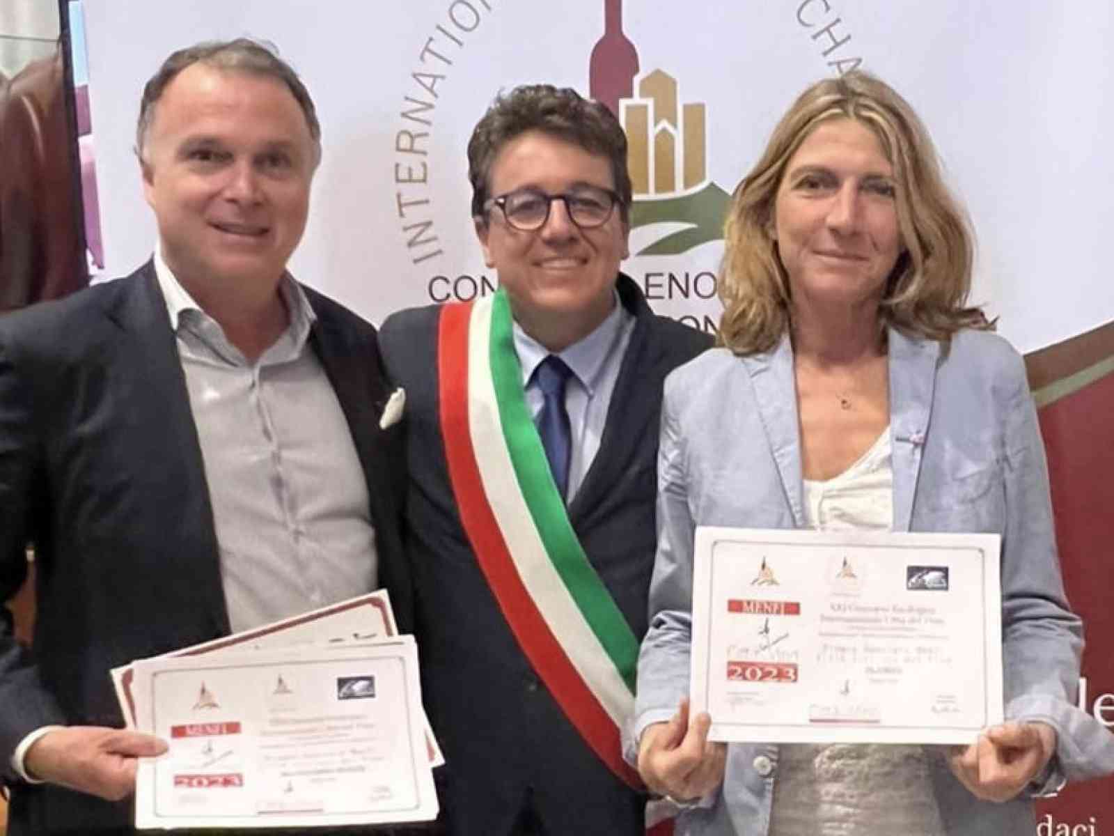 Immagine articolo: Riconoscimenti a Roma per Menfi e i suoi vini. Premi per Settesoli, Planeta e Stoccatello