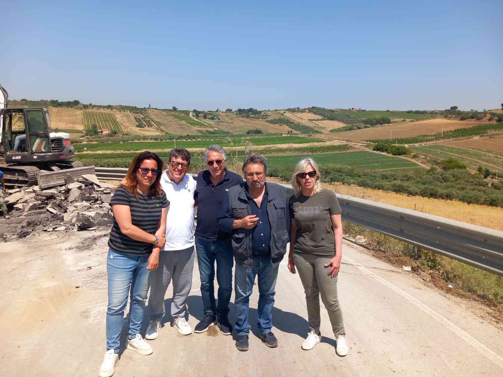 Immagine articolo: Sopralluogo sulla SP Menfi–Porto Palo e strade alternative: “sollecitati interventi urgenti per la sicurezza“