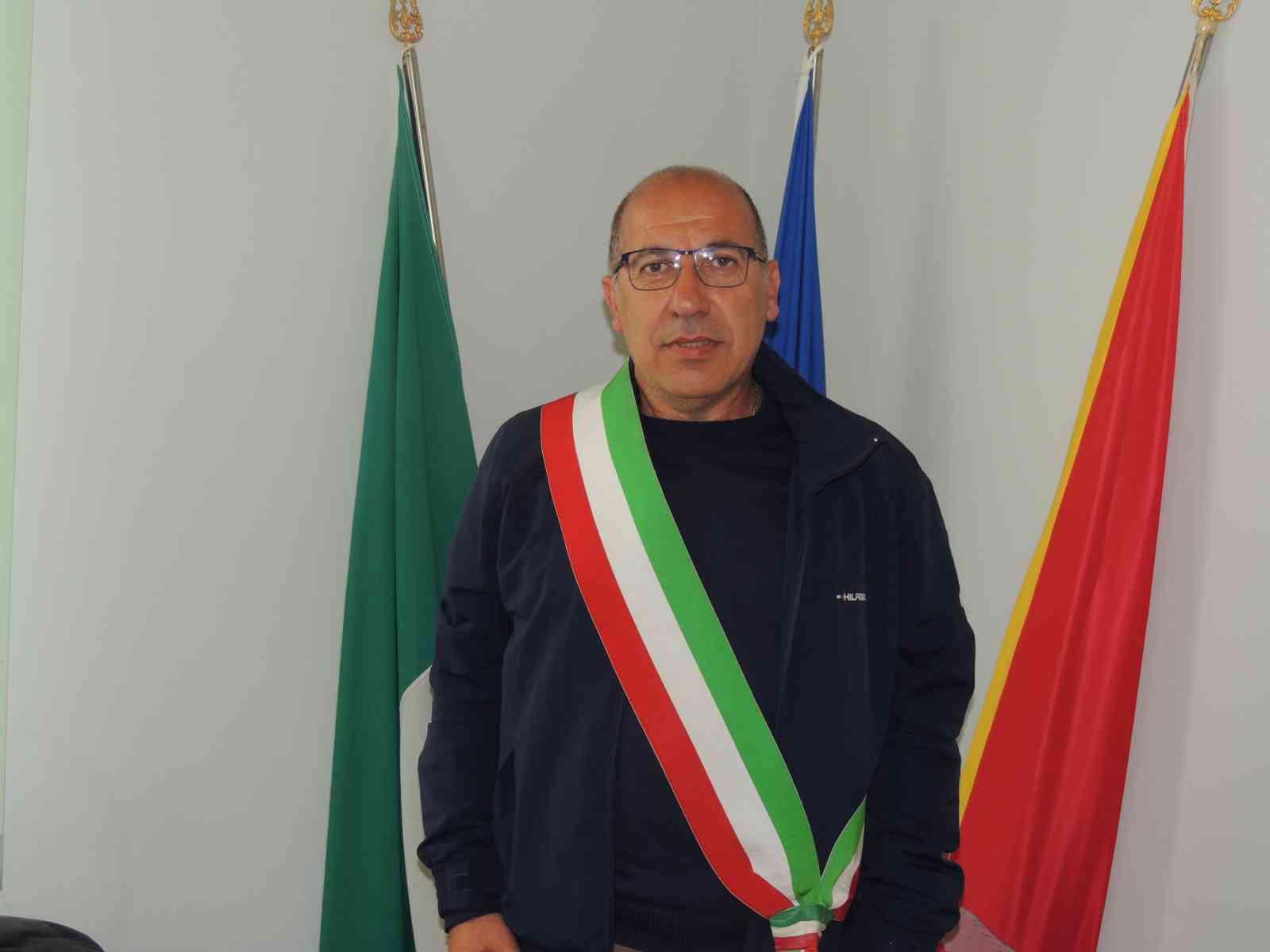 Immagine articolo: Salaparuta, al via il progetto di manutenzione straordinaria delle strade